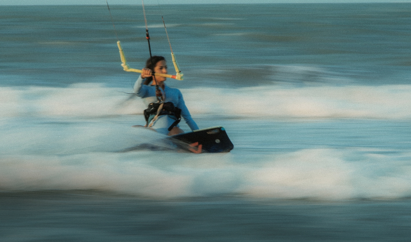Kitesurf and windsurf in Icaraizinho de Amontada, one of Brazil's best kite spots
